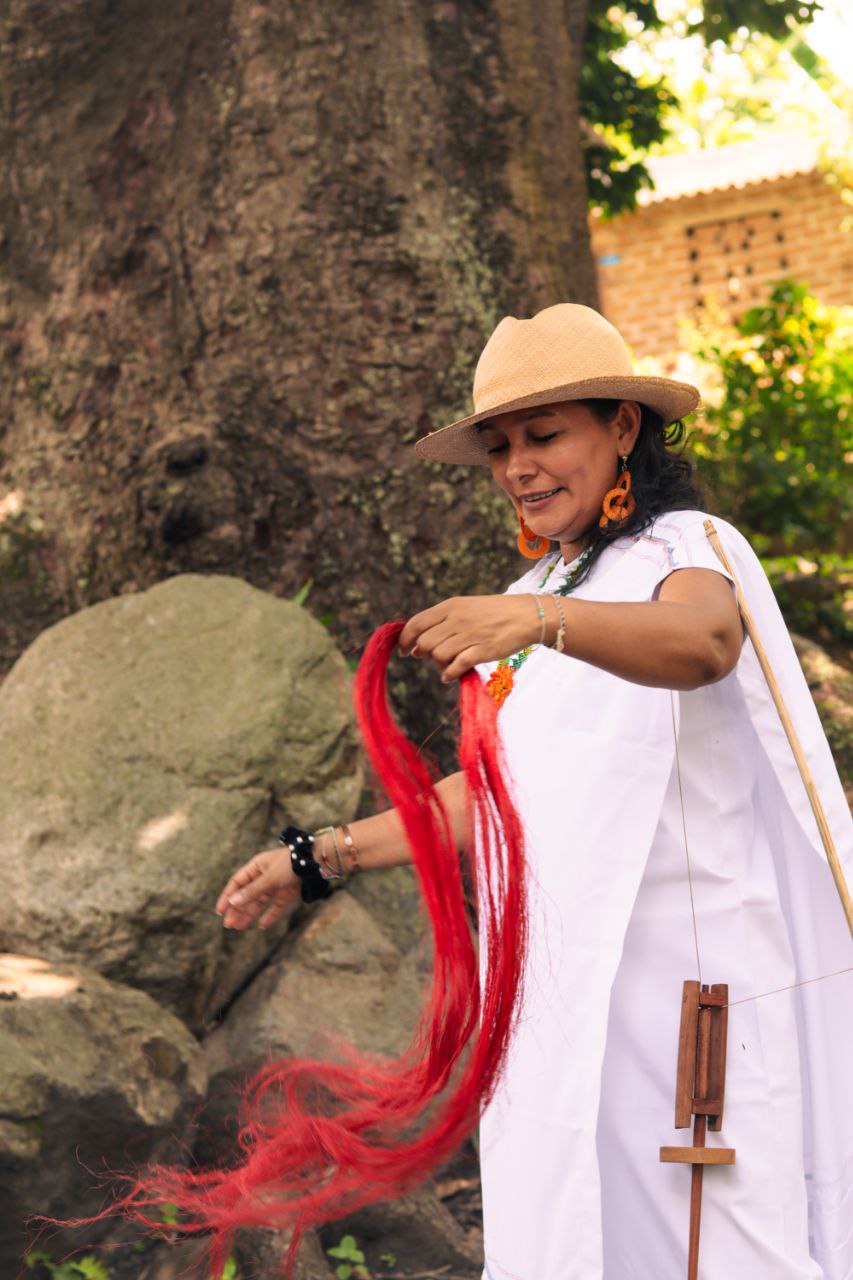 El hilo que guarda la memoria